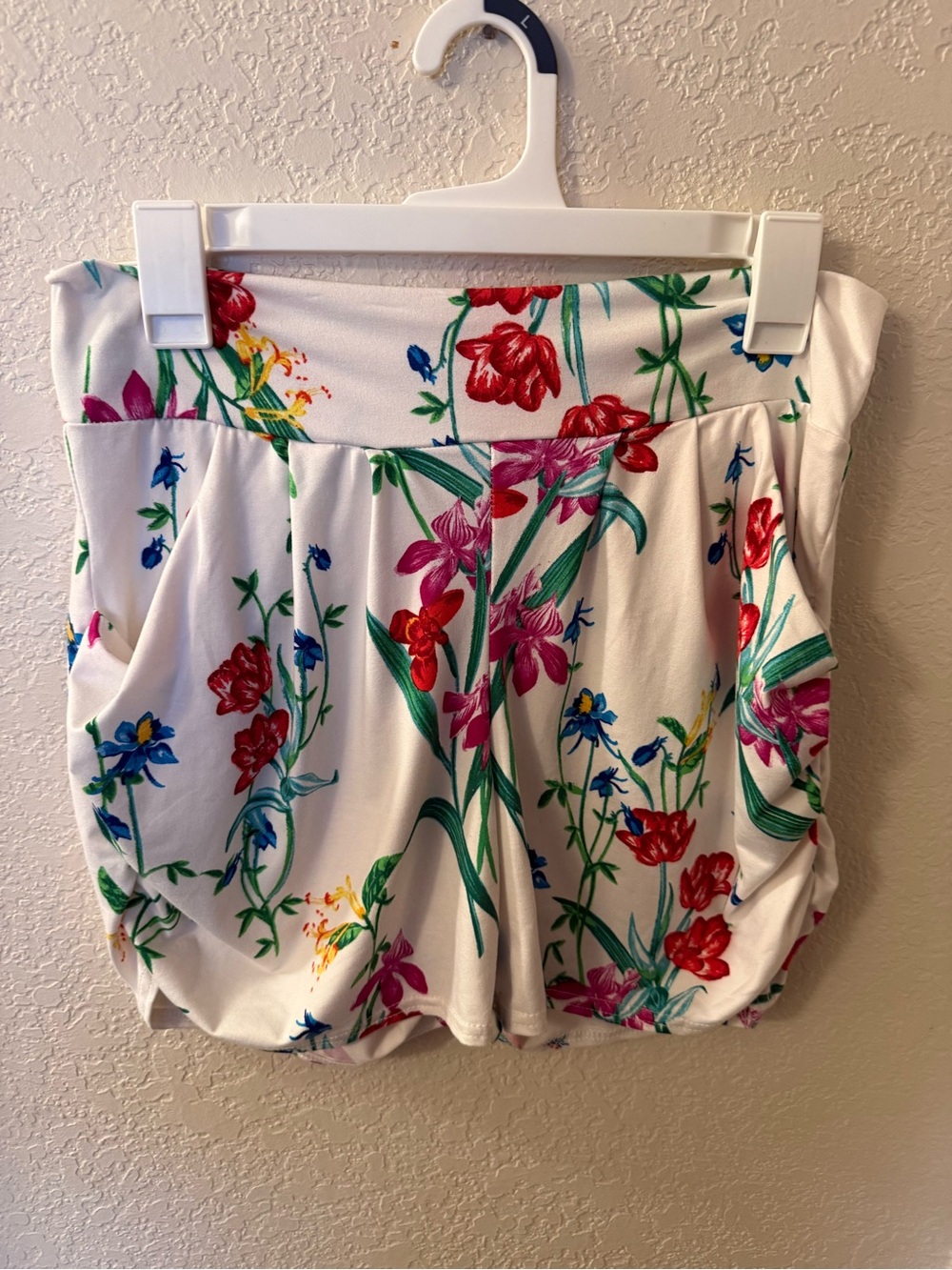 Iliad USA Floral Shorts in White with Red, Pink, Blue & Green Print